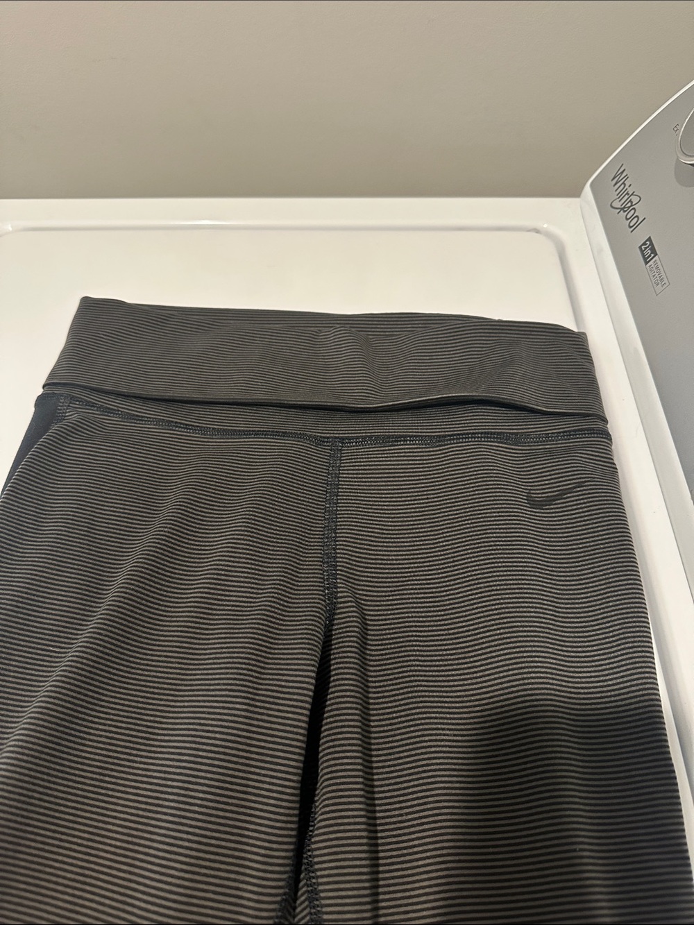 Nike Black Women's Jeggings - Ribbed Texture - Picture 2 of 6